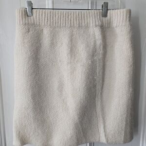 Gilli Soft Cream Mini Skirt